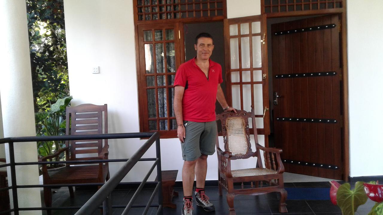 Golden Pearl Safari Villa Udawalawe Oda fotoğraf